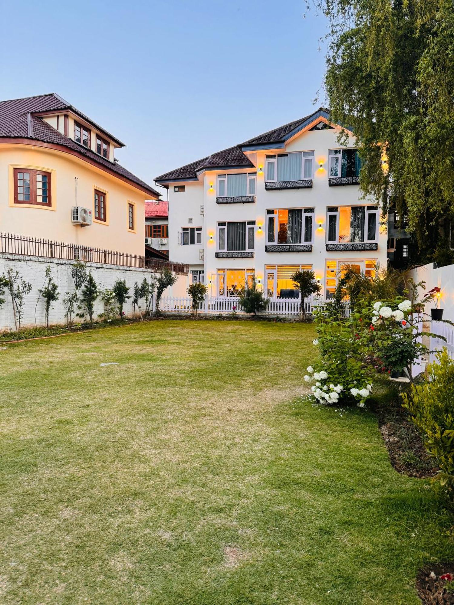 De Elaaf The Luxury Stay Srinagar  Exterior photo